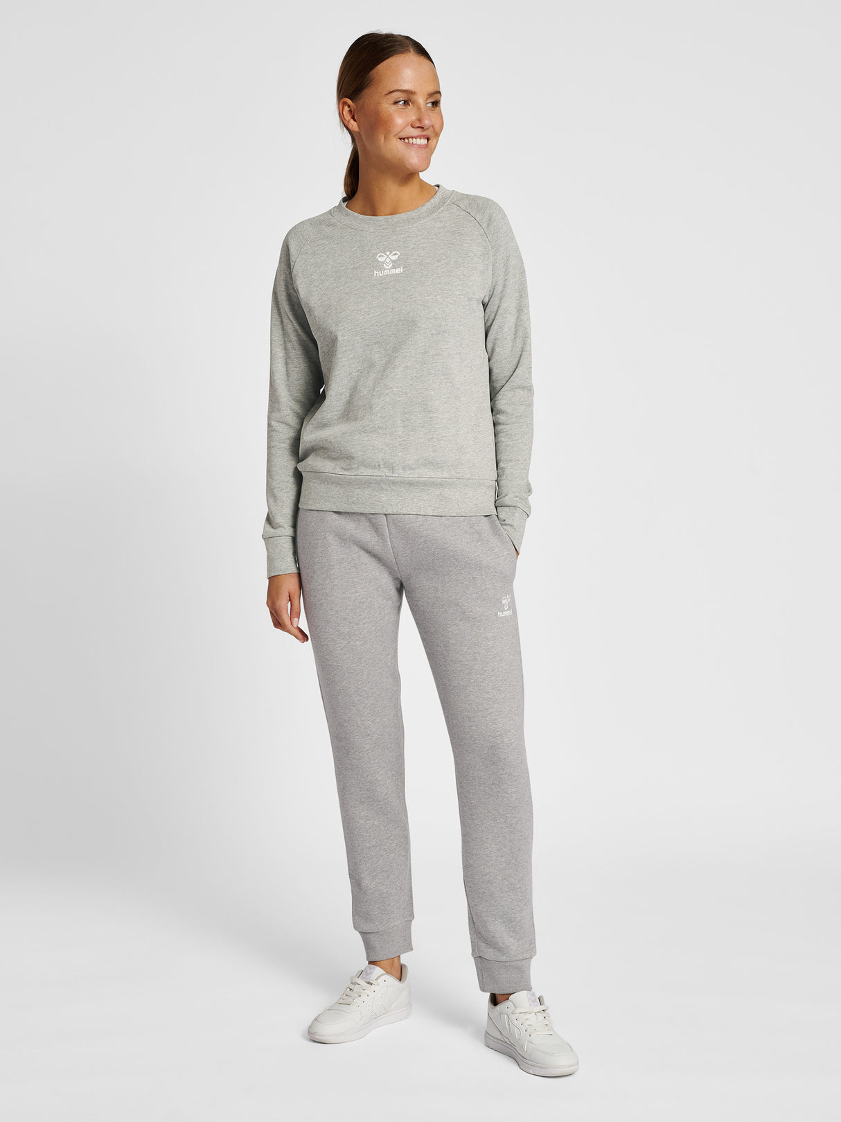 Hummel Women's Icons Sweatshirt Womens Apparel Sweatshirts & Fleece