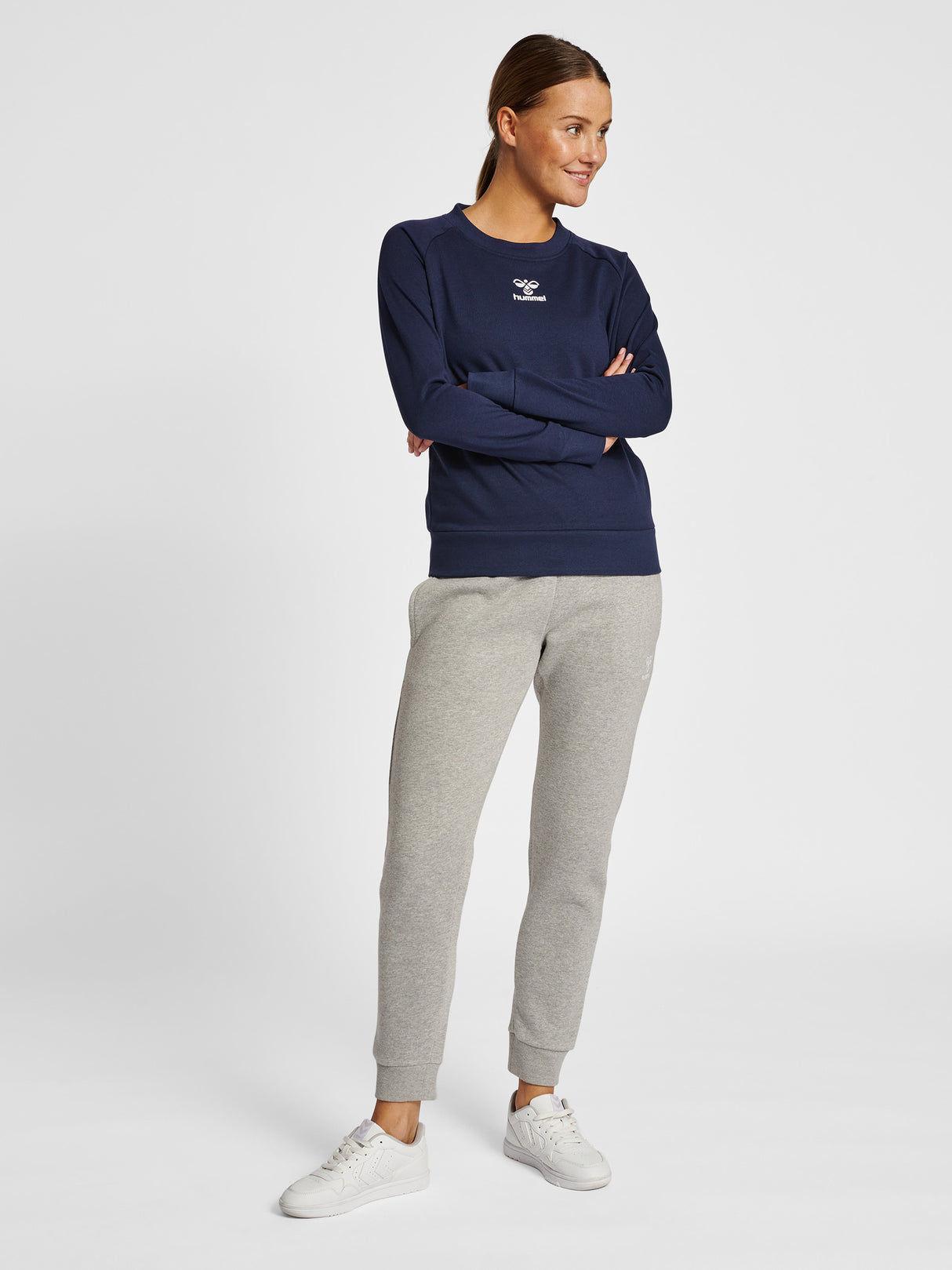 Hummel Women's Icons Sweatshirt Womens Apparel Sweatshirts & Fleece