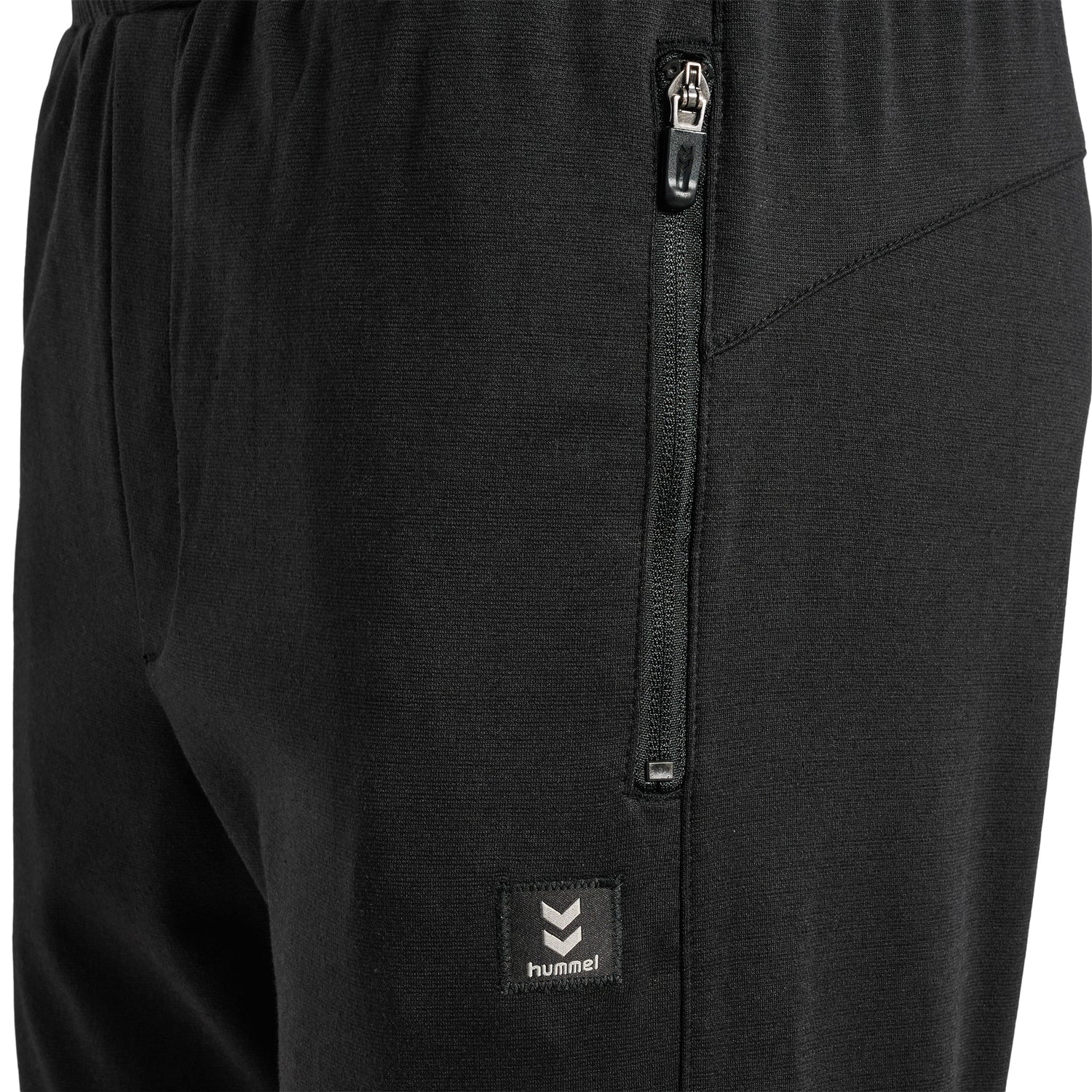 Hummel Men's Mt Interval Tapered Pants Mens Apparel Pants & Sweatpants