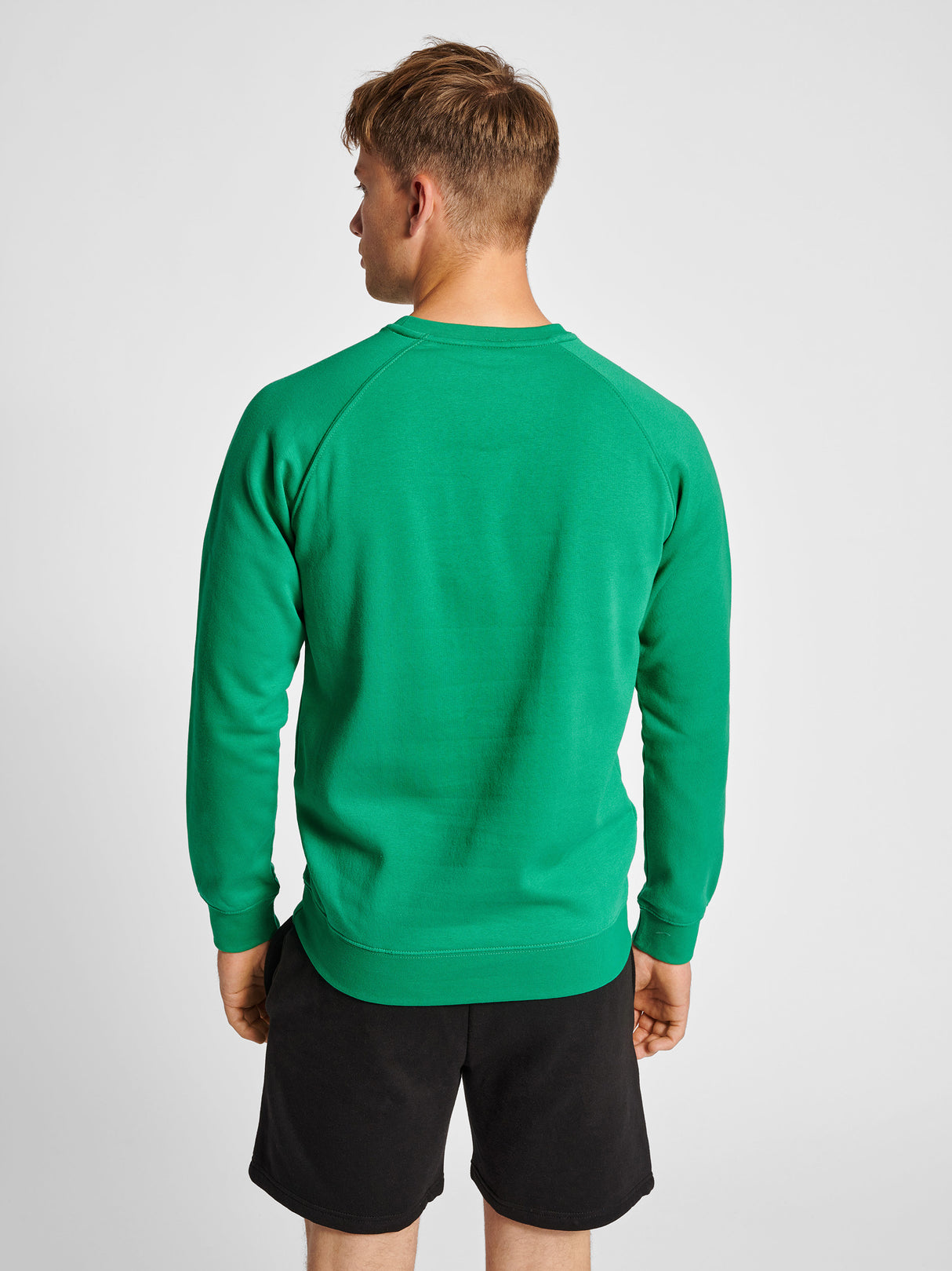 Hummel Men's Red Classic Sweatshirt Mens Apparel Sweatshirts & Fleece