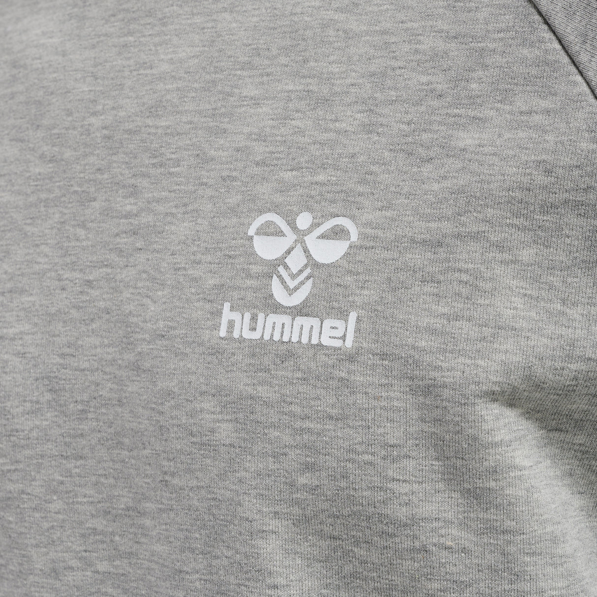 Hummel Men's Isam 2.0 Sweatshirt Mens Apparel Sweatshirts & Fleece