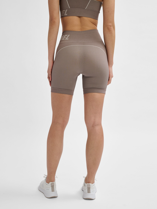 Hummel Women's Te Christel Seamless Shorts Womens Apparel Shorts