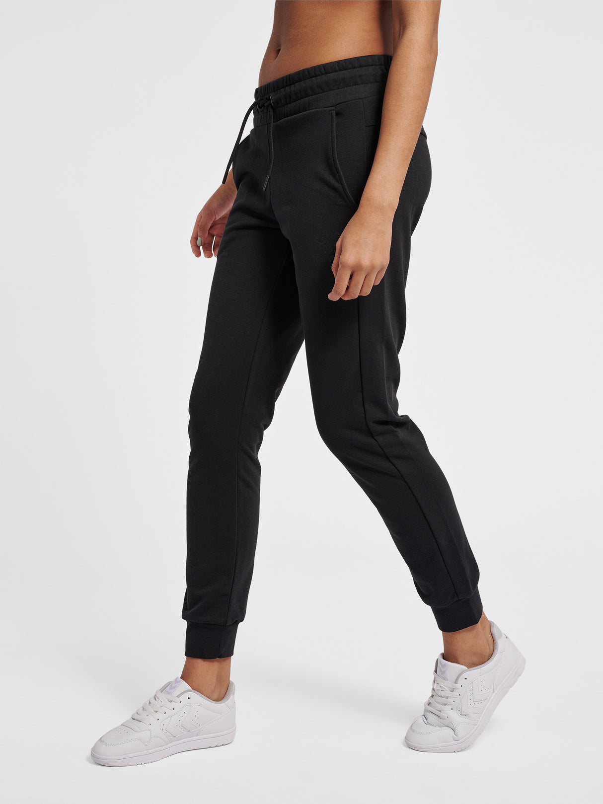 Hummel Women's Noni 2.0 Regular Pants Womens Apparel Pants & Sweatpants