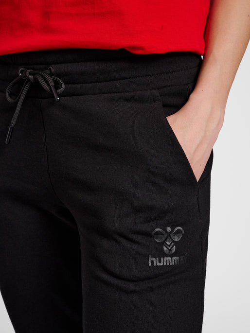 Hummel Women's Noni 2.0 Tapered Pants Womens Apparel Pants & Sweatpants