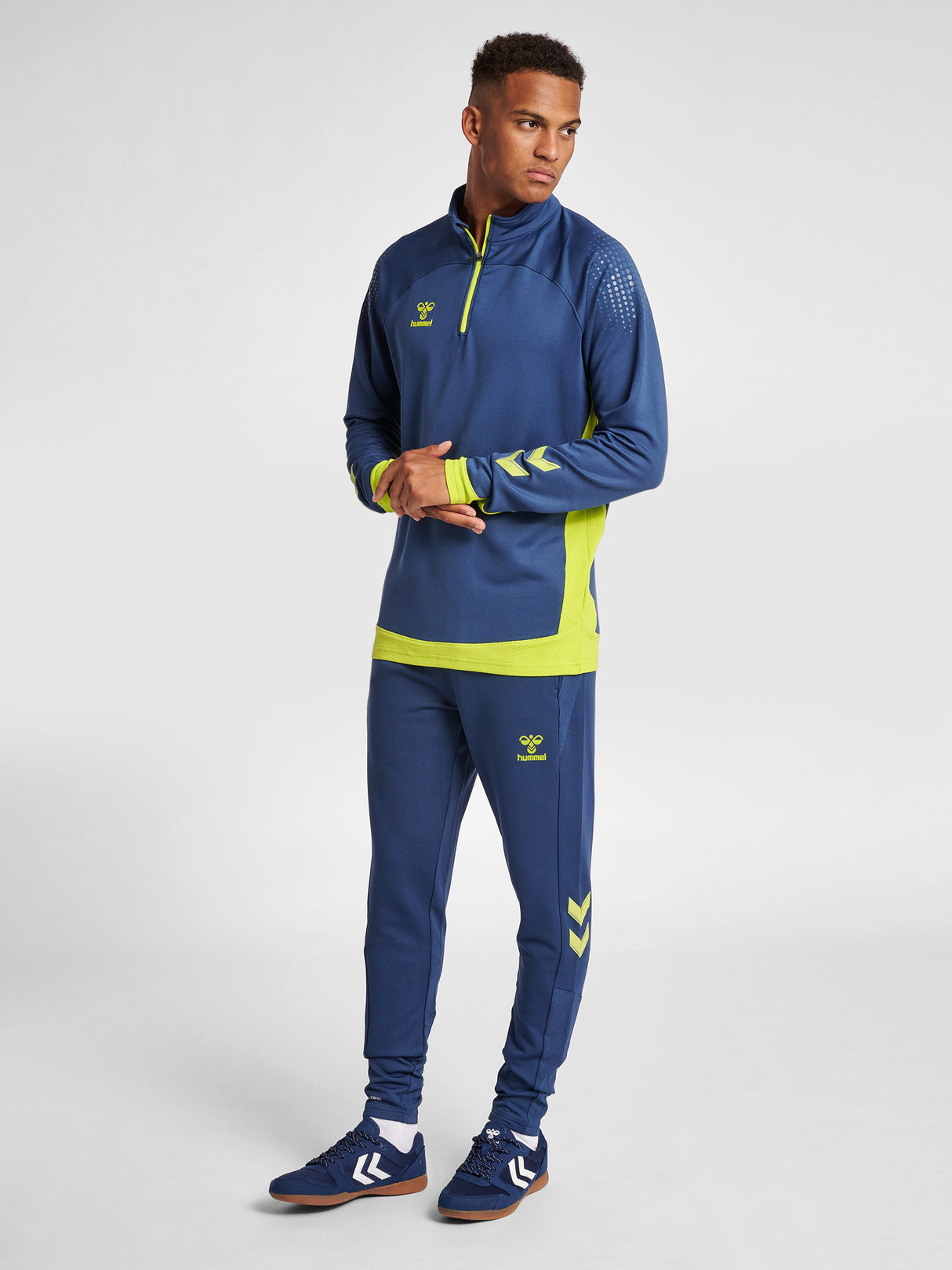 Hummel Men's Lead Half-Zip Jacket Mens Apparel Sweatshirts & Fleece