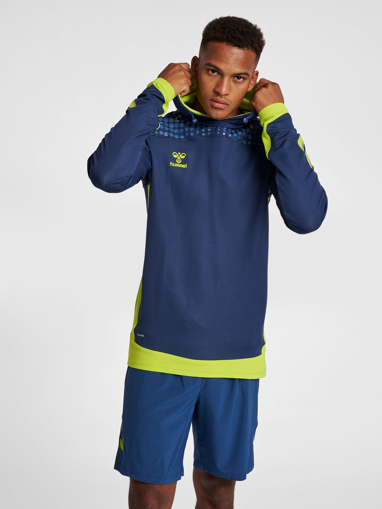 Hummel Men's Lead Poly Hoodie Mens Apparel Sweatshirts & Fleece