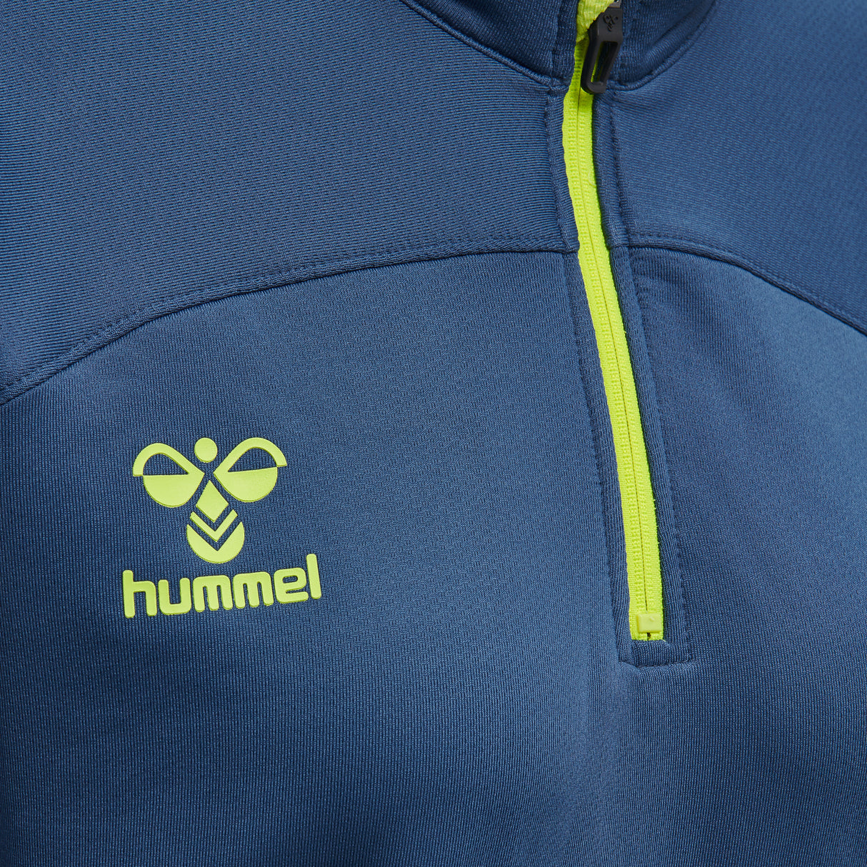Hummel Women's Lead Half Zip Womens Apparel Sweatshirts & Fleece