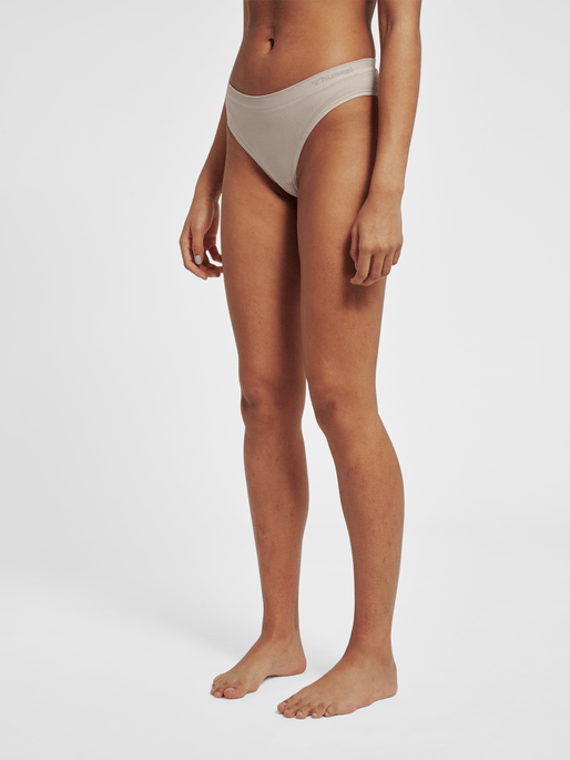 Hummel Juno Seamless Hipster Underwear Womens Apparel Bras & Underwear