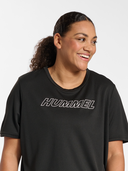 Hummel Women's Te Curvy Plus T-Shirt Womens Apparel Shirts & Tops