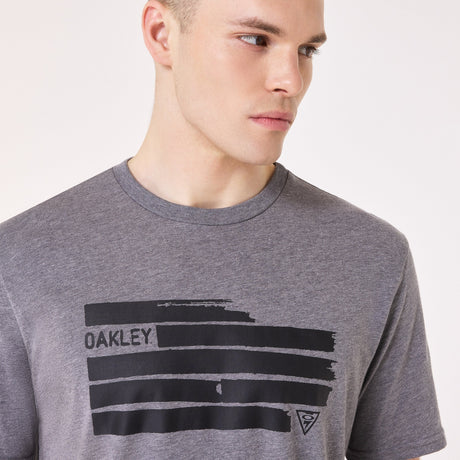 Oakley Men's SI Shadow Flag Tee Mens Apparel Shirts & Tops