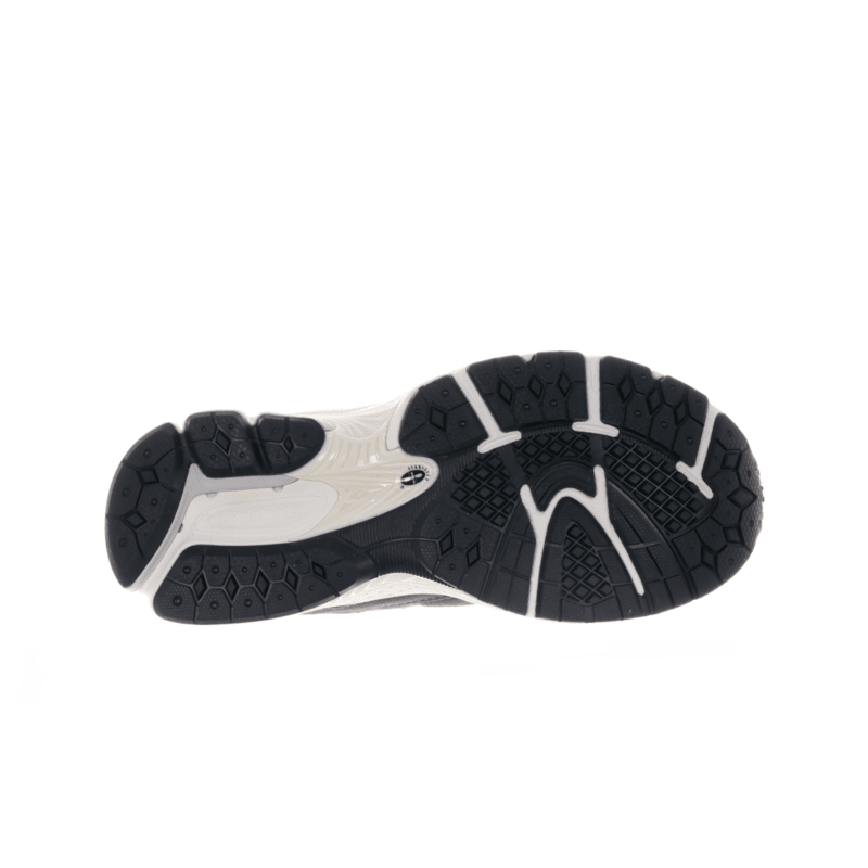 New Balance Youth 2002 Running Shoe - GC2002FB Youth Footwear Training & Running