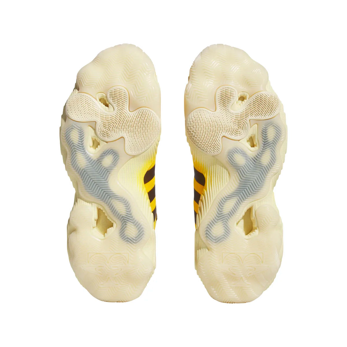 adidas Men's Trae Young 3 Basketball Shoes Basketball Footwear Adult