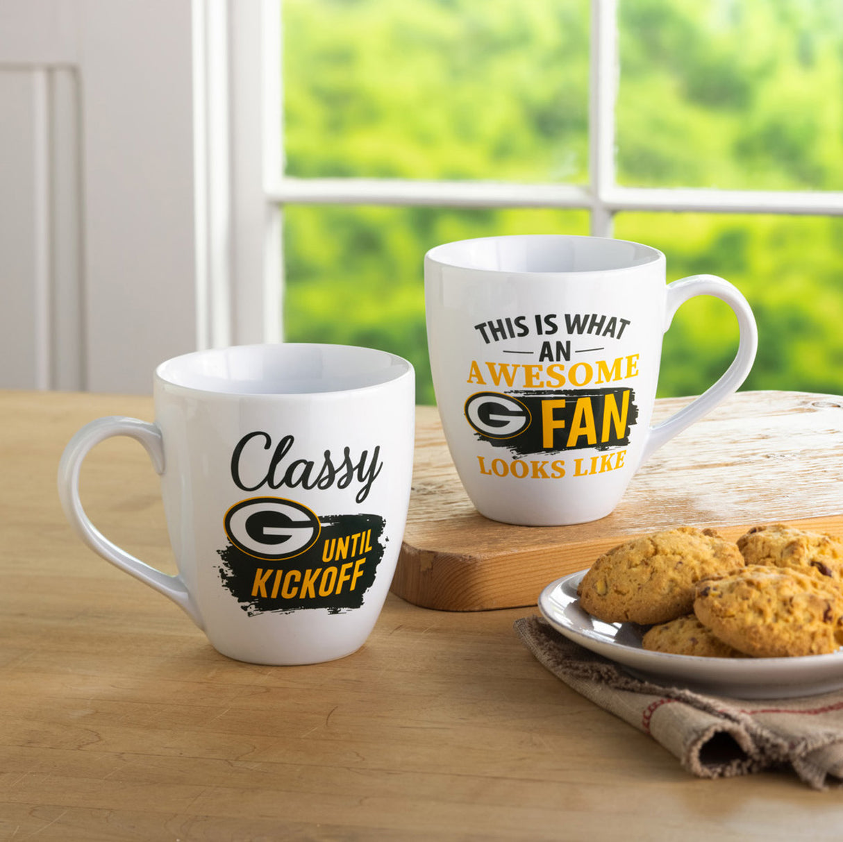 Evergreen Enterprises Green Bay Packers 17oz 2 Piece Ceramic Coffee Mug Set with Gift Box Fan Gear NFL Green Bay Packers