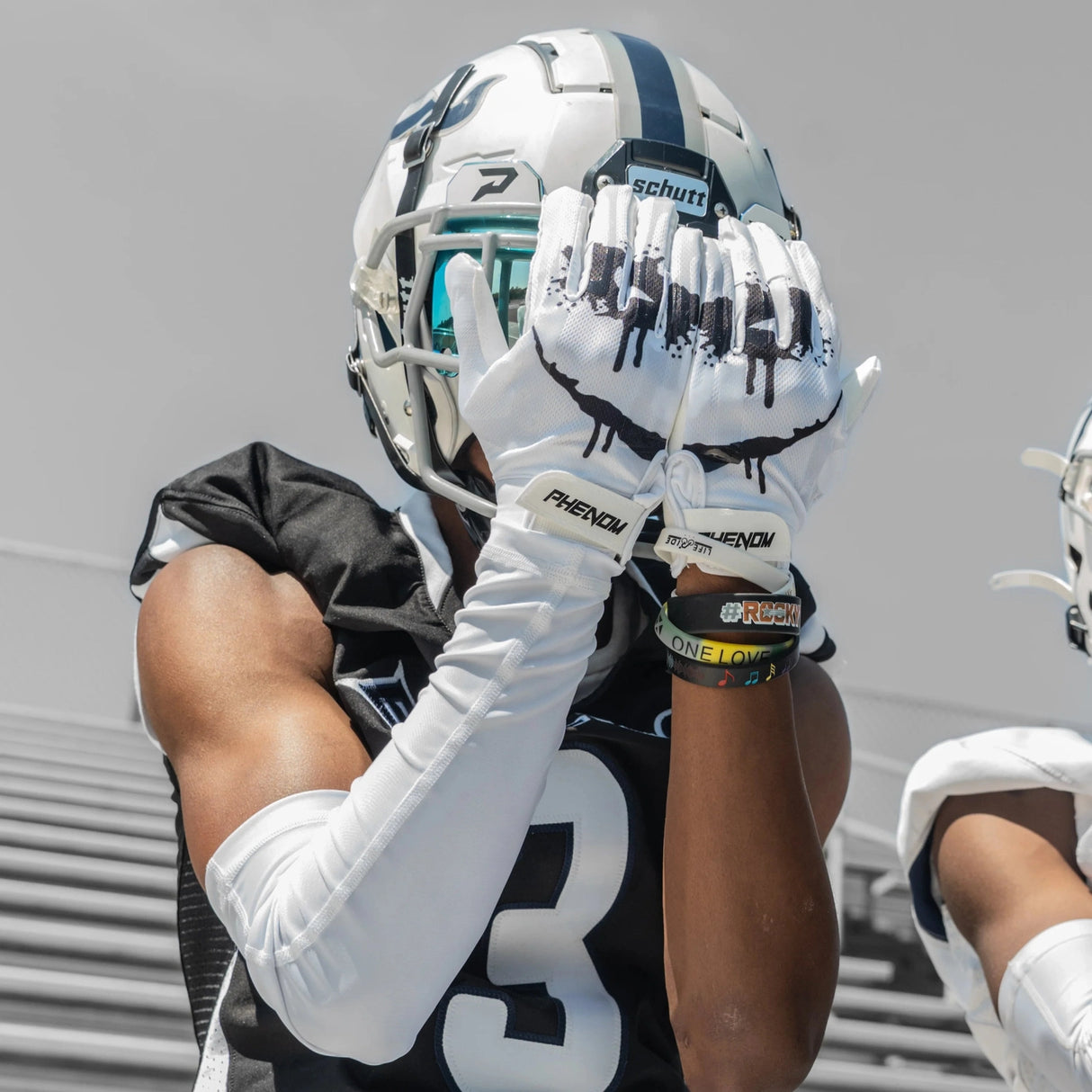 Phenom Elite Youth Sinister Football Gloves - VPS1 Football Gloves Youth