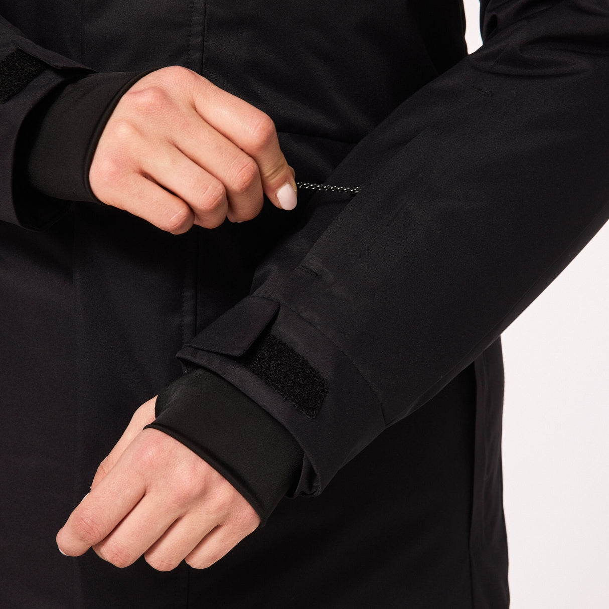 Oakley Women's TNP TBT Insulated Jacket Womens Apparel Jackets & Vests