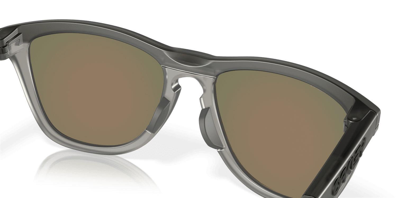 Oakley Frogskins Range Sunglasses Unisex Accessories Sunglasses & Eyewear