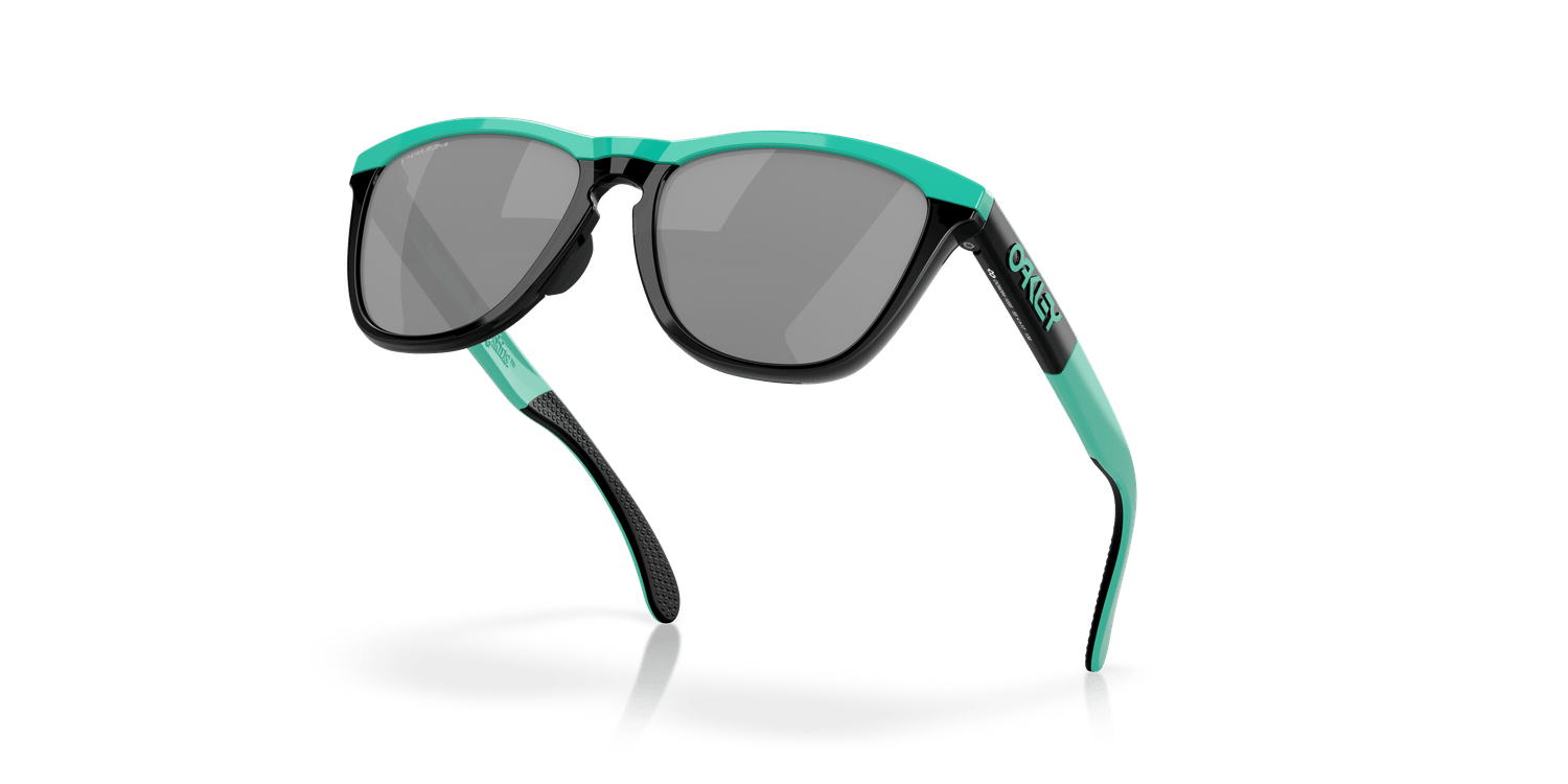 Oakley Frogskins Range Sunglasses Unisex Accessories Sunglasses & Eyewear
