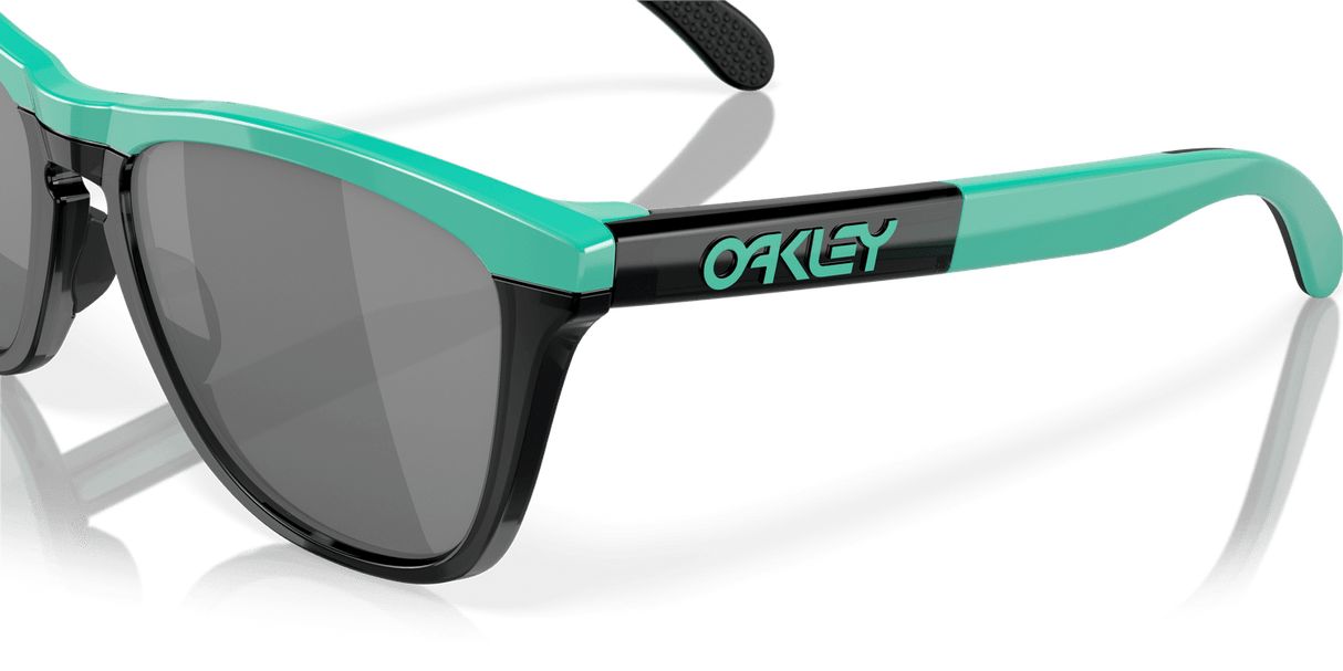 Oakley Frogskins Range Sunglasses Unisex Accessories Sunglasses & Eyewear