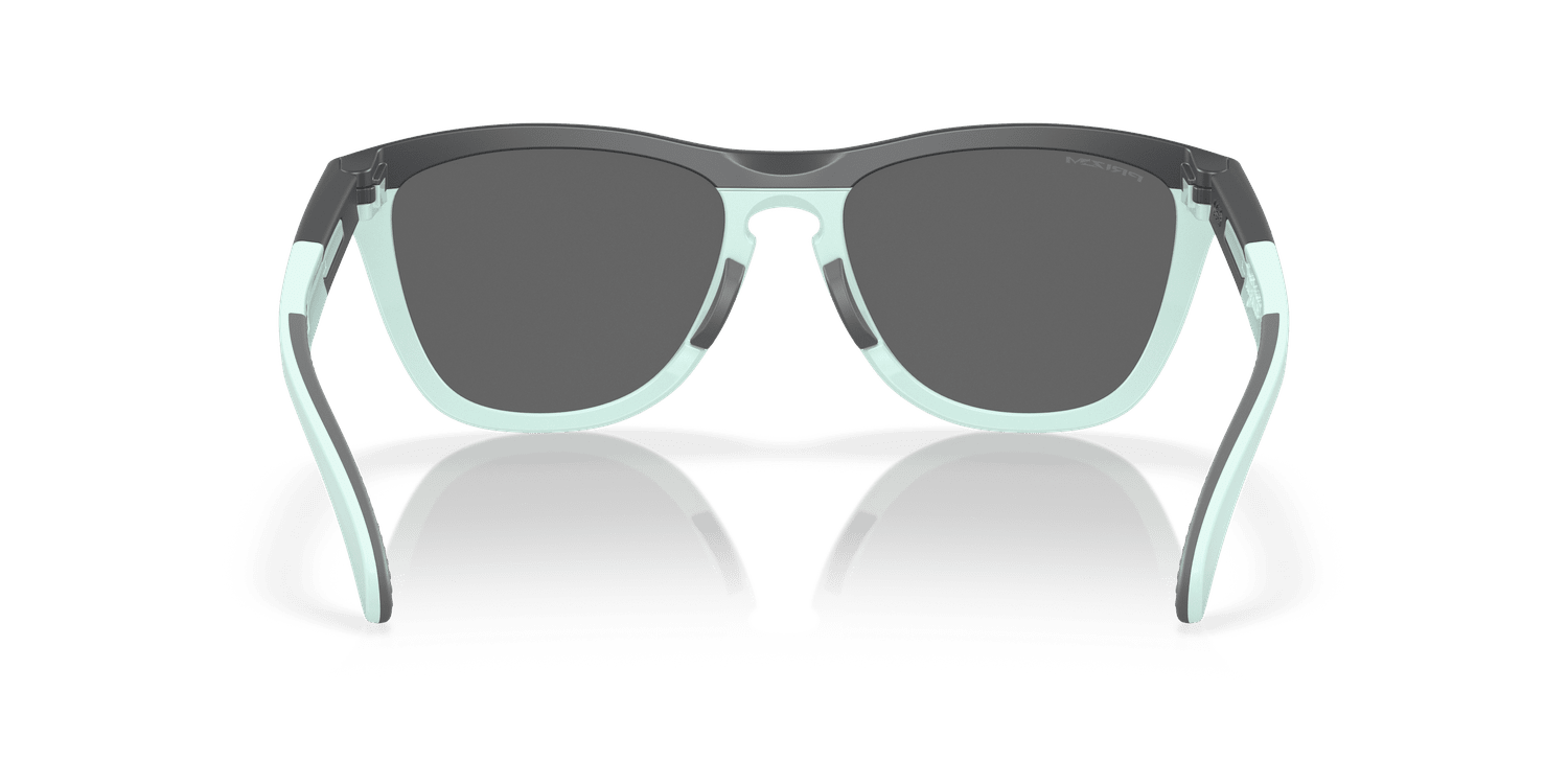 Oakley Frogskins Range Sunglasses Unisex Accessories Sunglasses & Eyewear