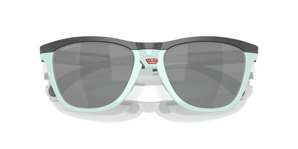 Oakley Frogskins Range Sunglasses Unisex Accessories Sunglasses & Eyewear