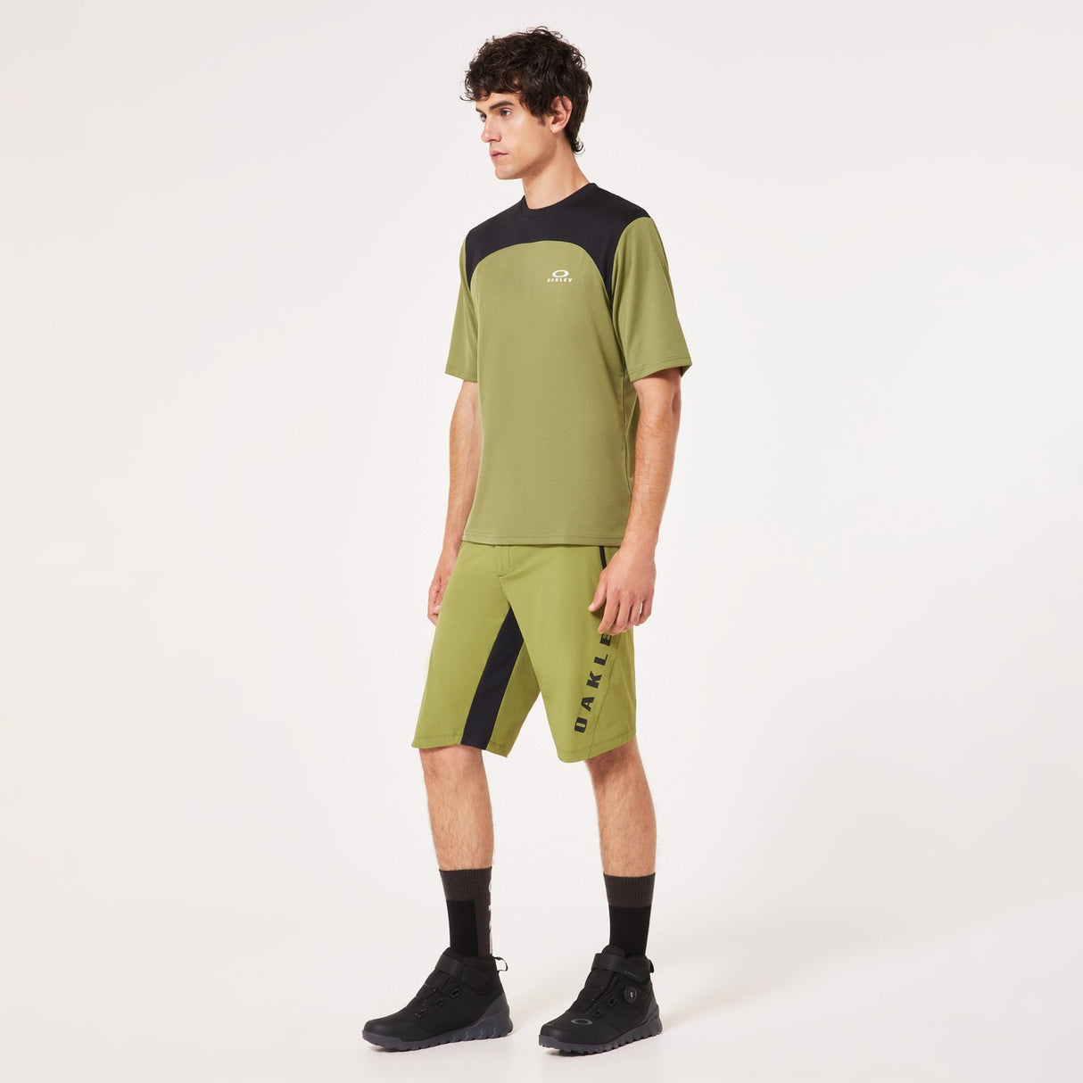 Oakley Men's Free Ride Short Mens Apparel Shorts