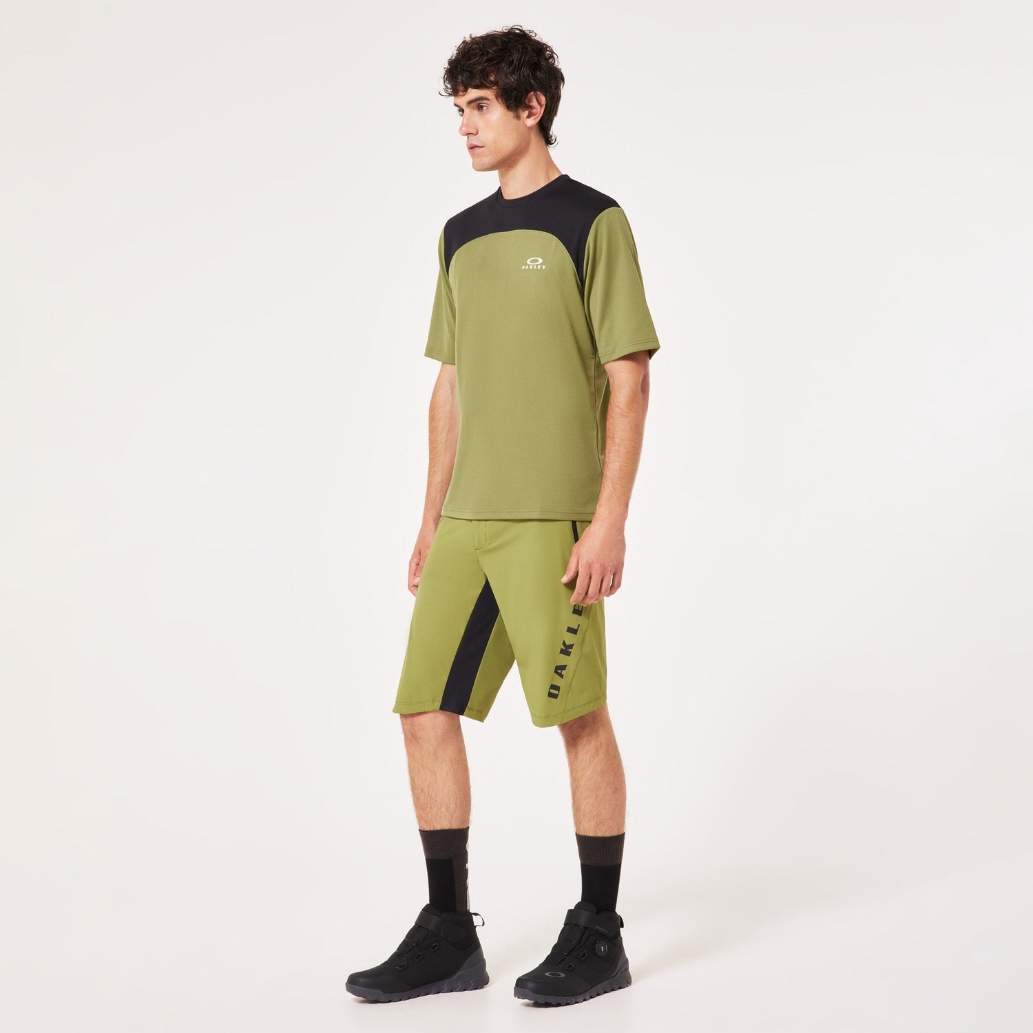 Oakley Men's Free Ride Short Mens Apparel Shorts