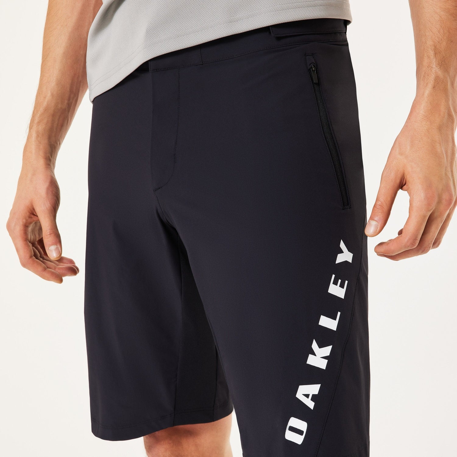 Oakley Men's Free Ride Short Mens Apparel Shorts