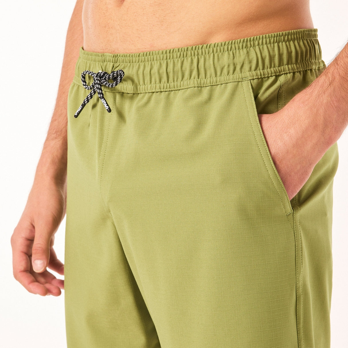 Oakley Men's Transport Hybrid Shorts Mens Apparel Shorts