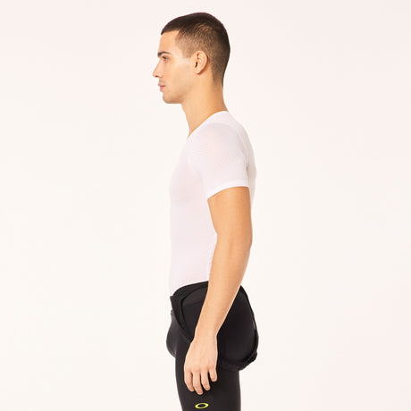 Oakley Men's Endurance Base Layer Short Sleeve Shirt Mens Apparel Shorts