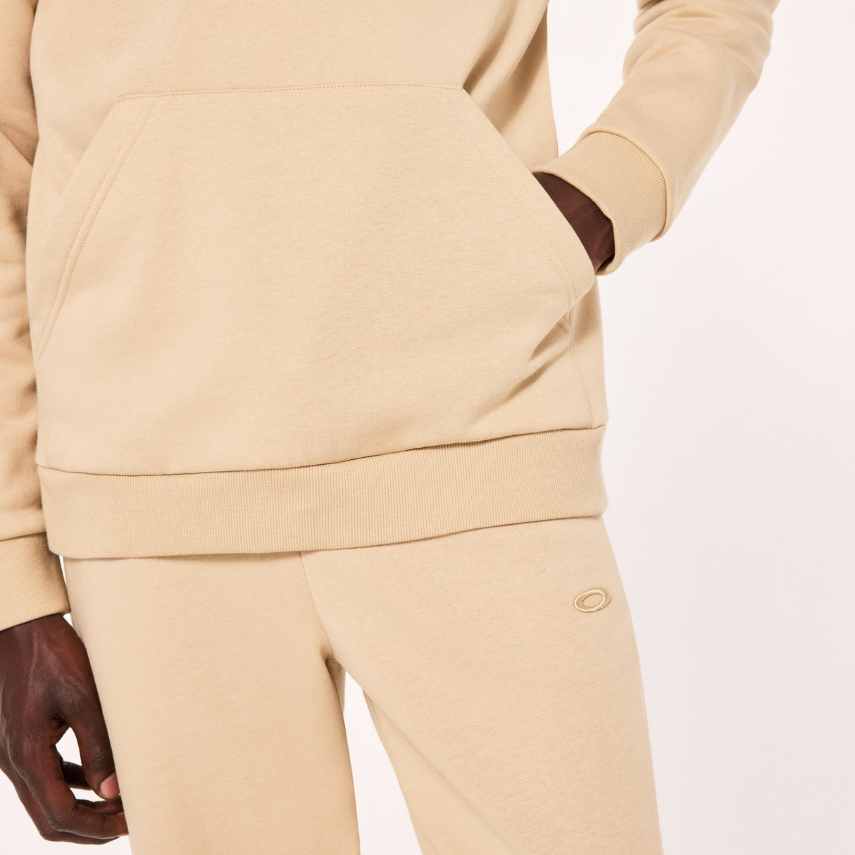 Oakley Men's Relax Pullover Hoodie 2.0 Mens Apparel Sweatshirts & Fleece