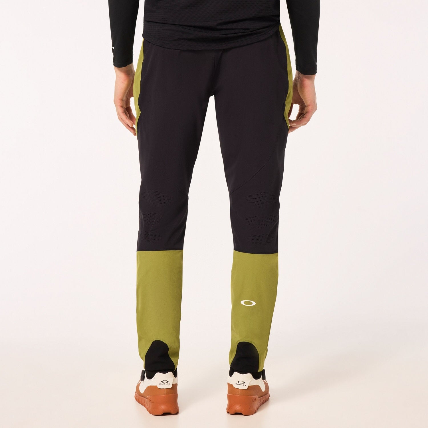 Oakley Men's Seeker Airline Pant Mens Apparel Pants & Sweatpants