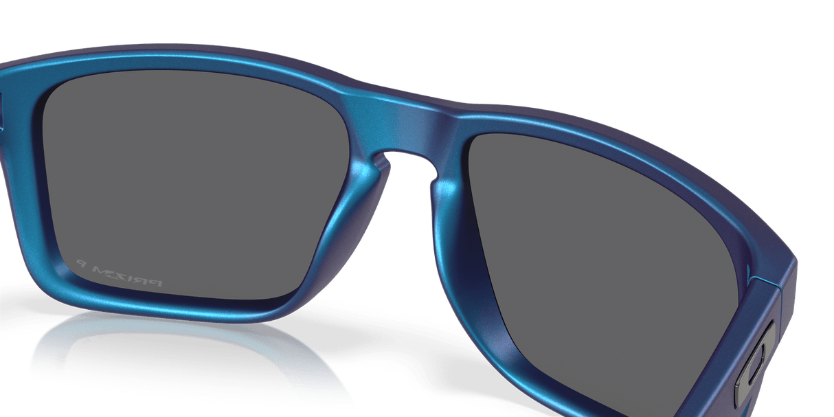 Oakley Holbrook XL Sunglasses Unisex Accessories Sunglasses & Eyewear