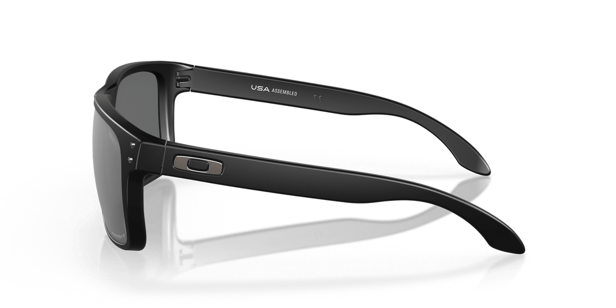 Oakley Holbrook XL Sunglasses Unisex Accessories Sunglasses & Eyewear