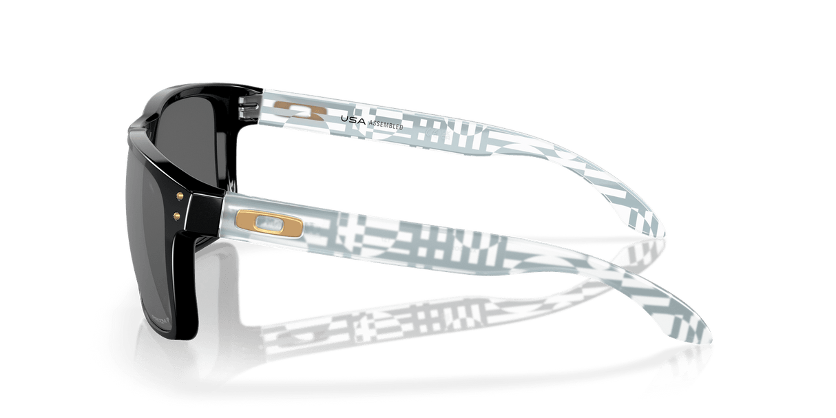 Oakley Holbrook XL Sunglasses Unisex Accessories Sunglasses & Eyewear