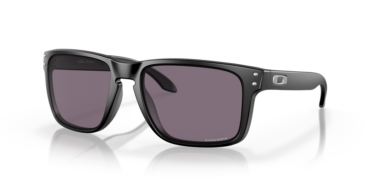 Oakley Holbrook XL Sunglasses Unisex Accessories Sunglasses & Eyewear