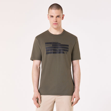 Oakley Men's SI Shadow Flag Tee Mens Apparel Shirts & Tops