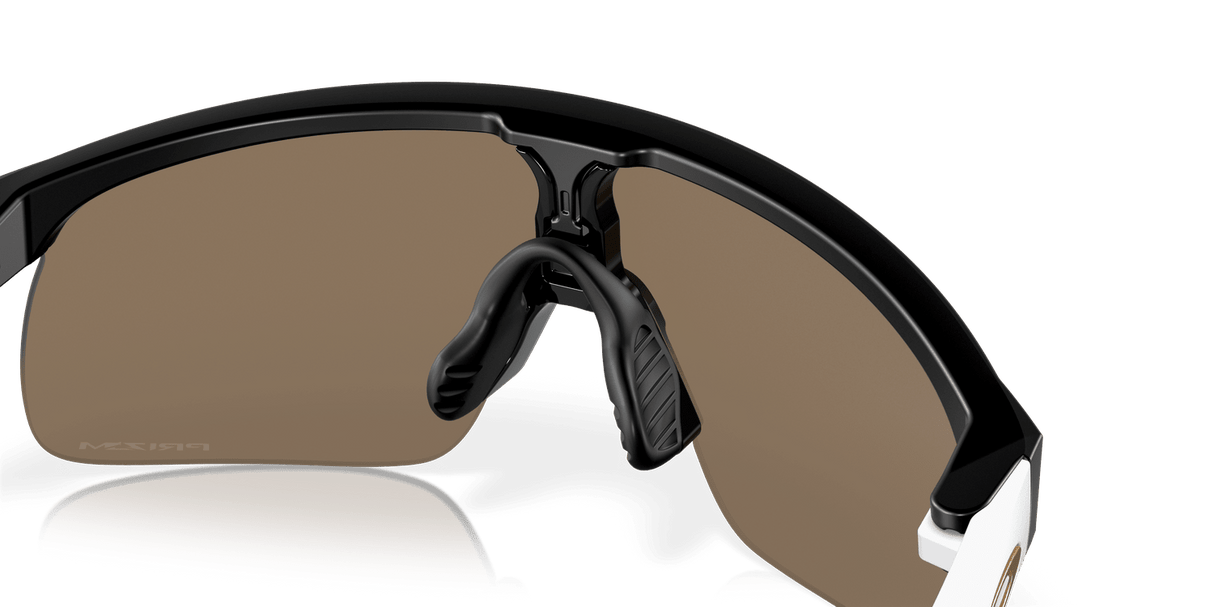 Oakley Youth Resistor Sunglasses Unisex Accessories Sunglasses & Eyewear