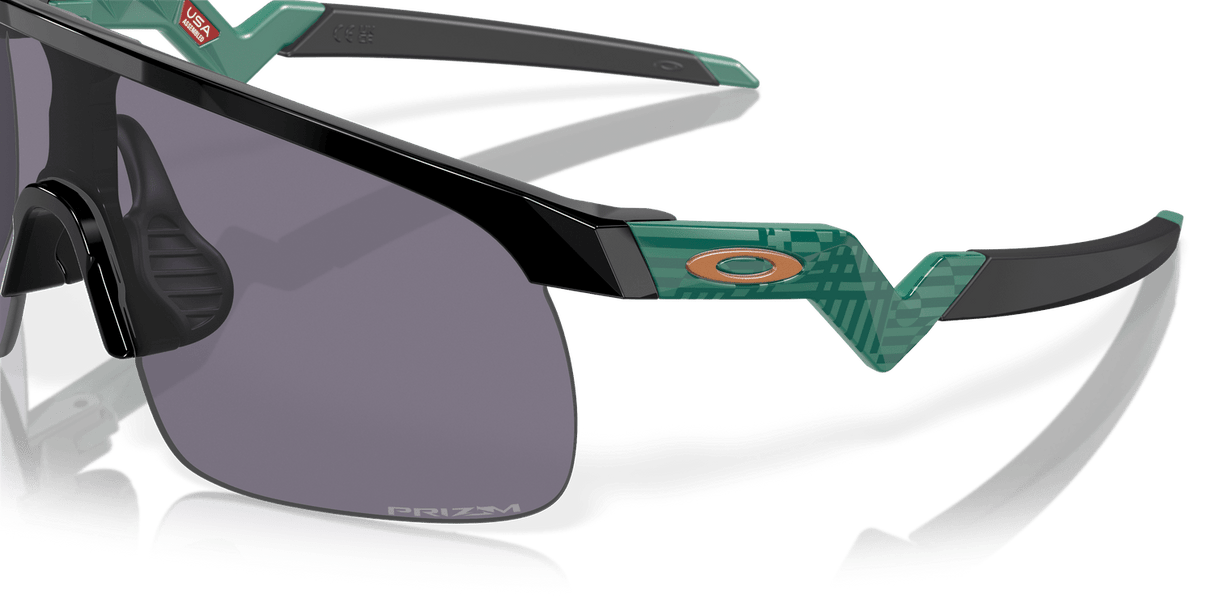 Oakley Youth Resistor Sunglasses Unisex Accessories Sunglasses & Eyewear