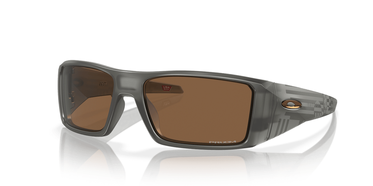 Oakley Heliostat Sunglasses Unisex Accessories Sunglasses & Eyewear