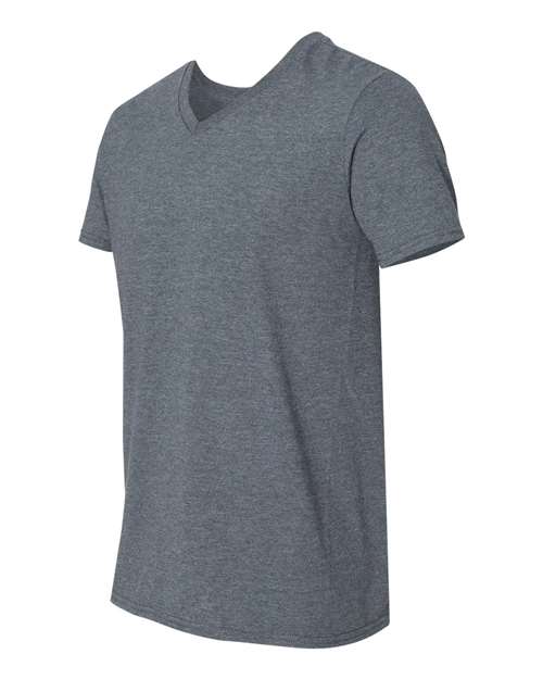 Gildan Men's Softstyle V-Neck T-Shirt. 64V00 Mens Apparel Shirts & Tops