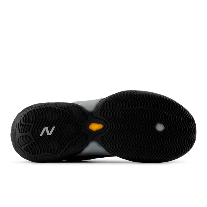 New Balance Men's Fresh Foam BB V3 Basketball Shoe - BBFRSSB3 Basketball Footwear Adult