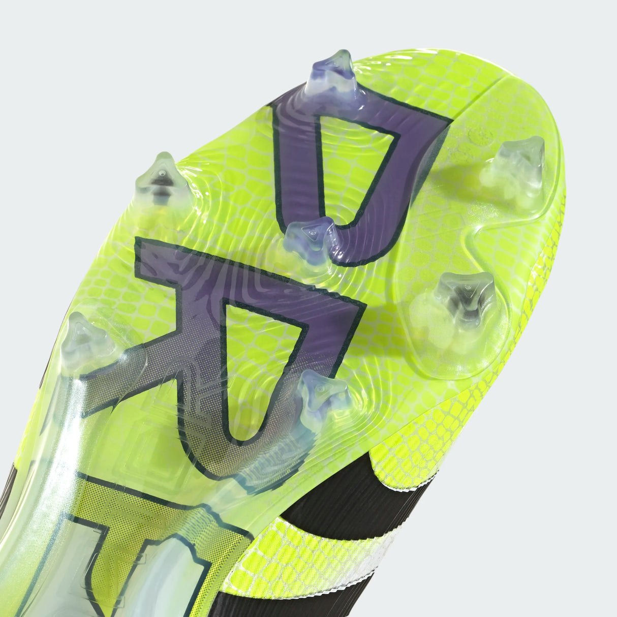 adidas Men's Predator Elite Laceless Firm Ground Soccer Cleats Soccer Footwear Adult