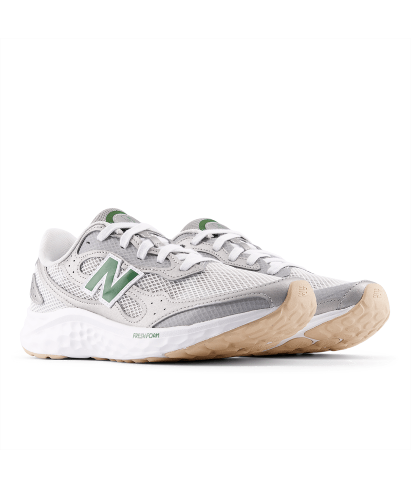 New Balance Men's Fresh Foam Arishi V4 Slip Resistant Running Shoe - MARISTA4 Mens Footwear Training & Running