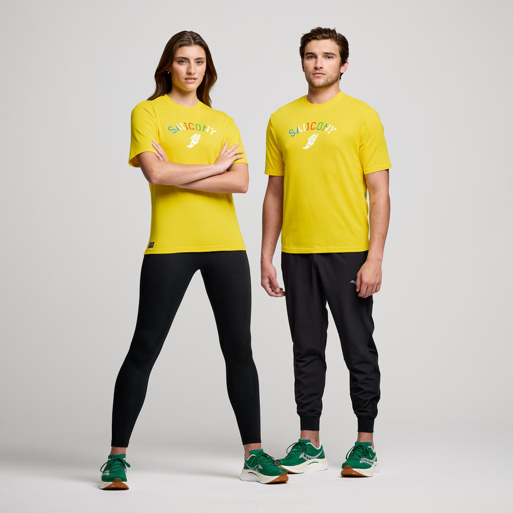 Saucony Unisex Recovery Short Sleeve SAU800050 Mens Apparel Shirts & Tops