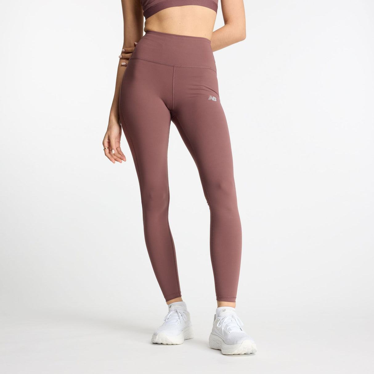 New Balance Women's Sleek High Rise Leggings 26-1