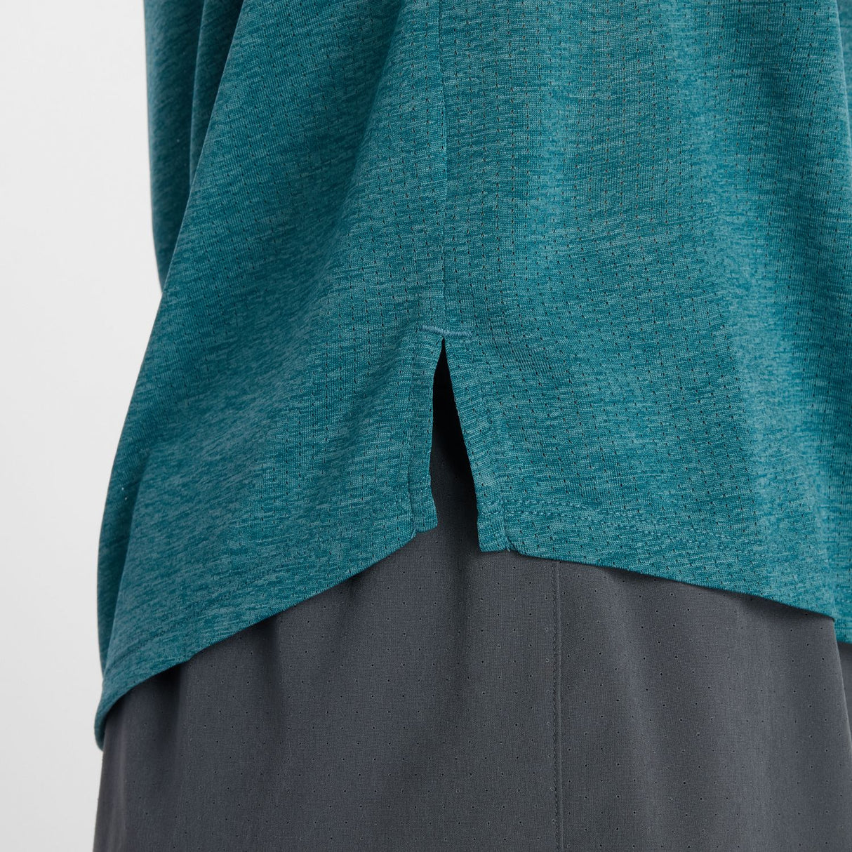 New Balance Women's RBC Brooklyn Half RC Essential T-Shirt-6