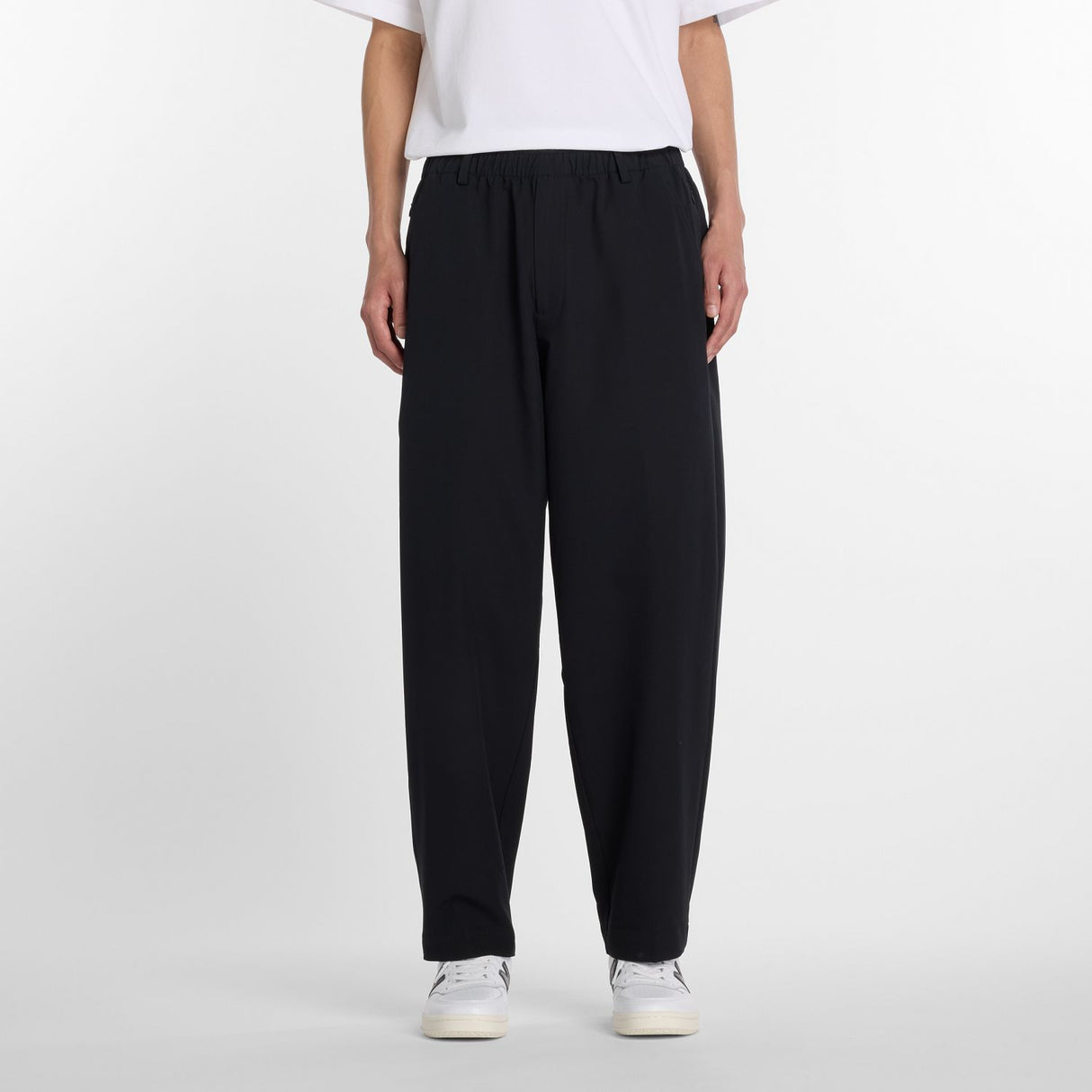 New Balance Men's Tapered Pants Water Defy-1