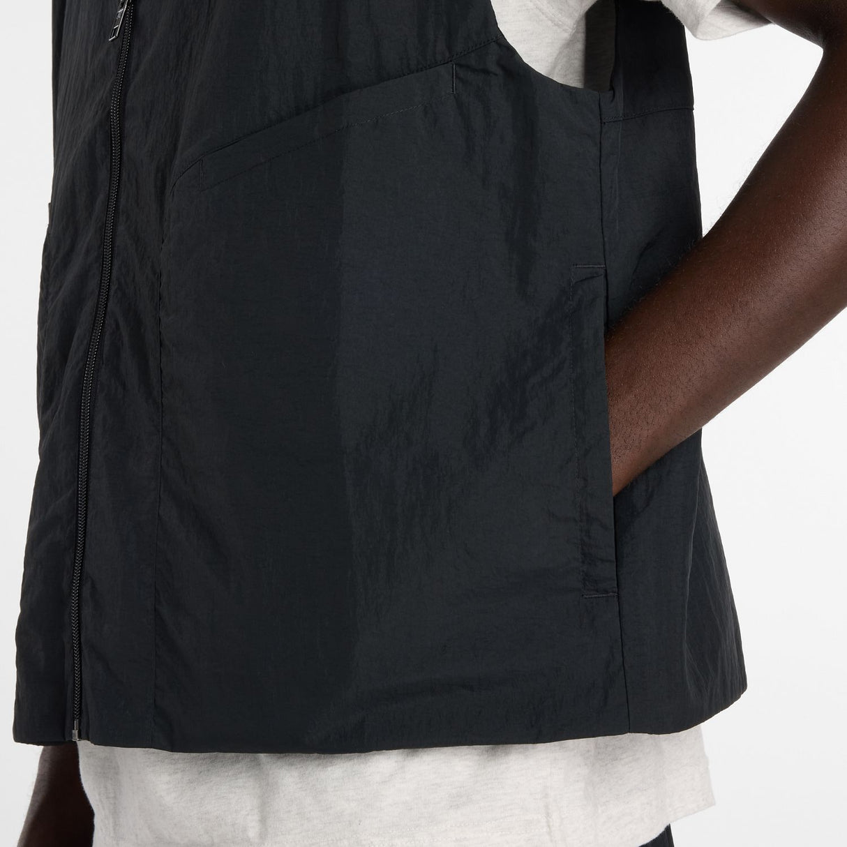 New Balance Men's Castlefield Woven Vest-6