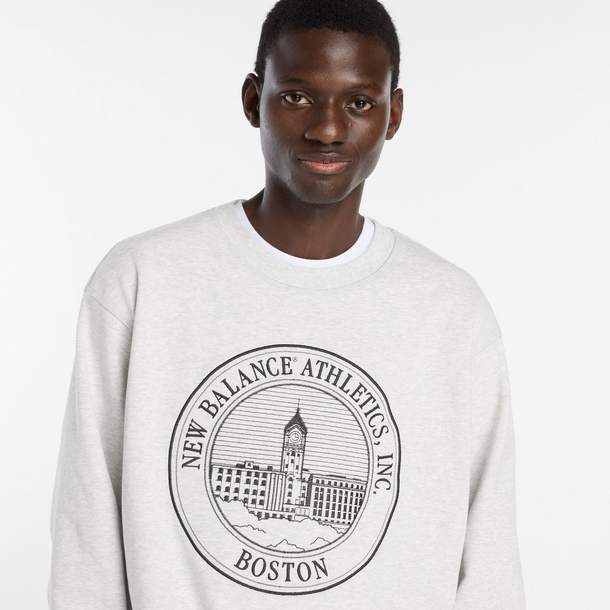 New Balance Men's Crest Crew-8