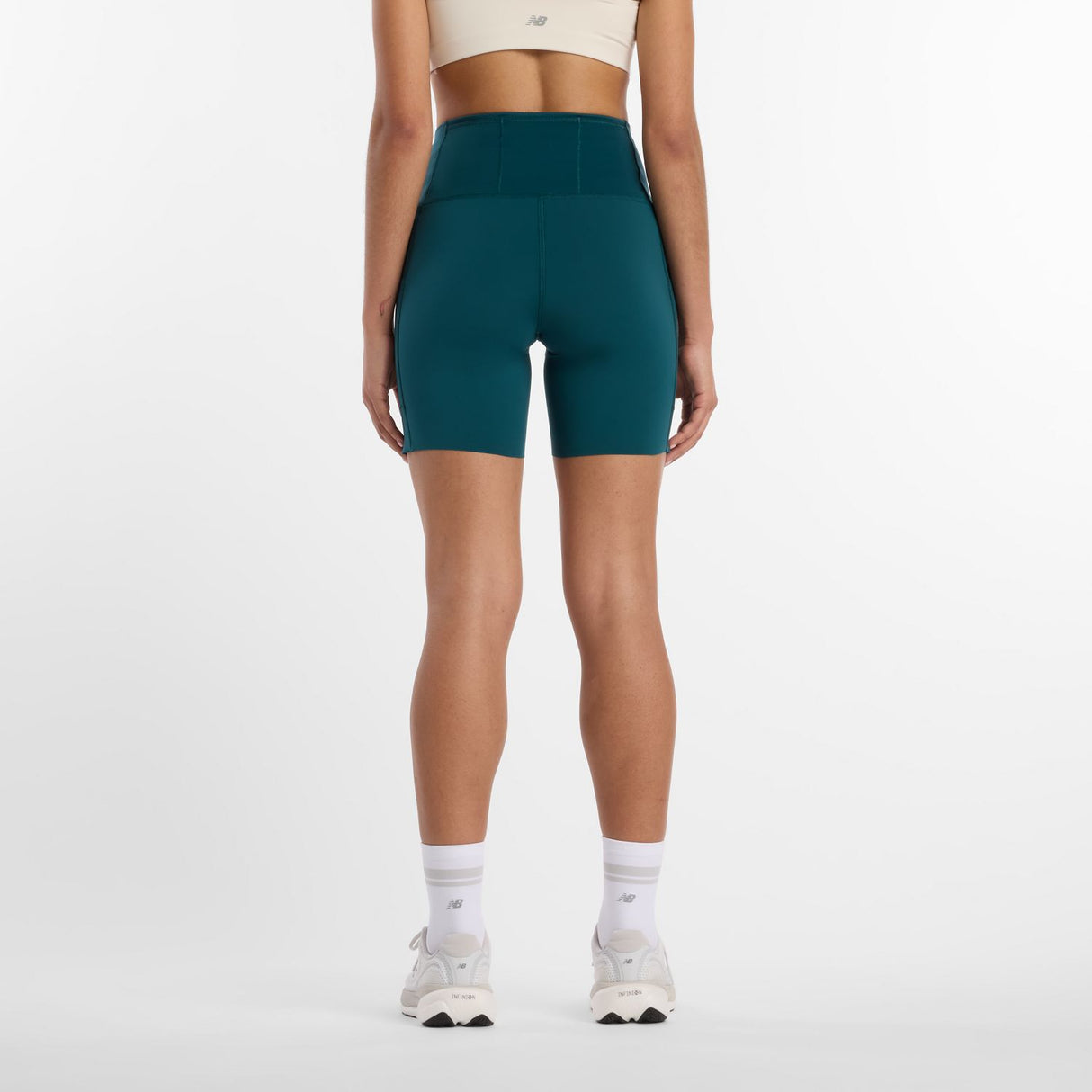 New Balance Women's RBC Brooklyn Half NB Sleek Race Storage Shorts 6-4